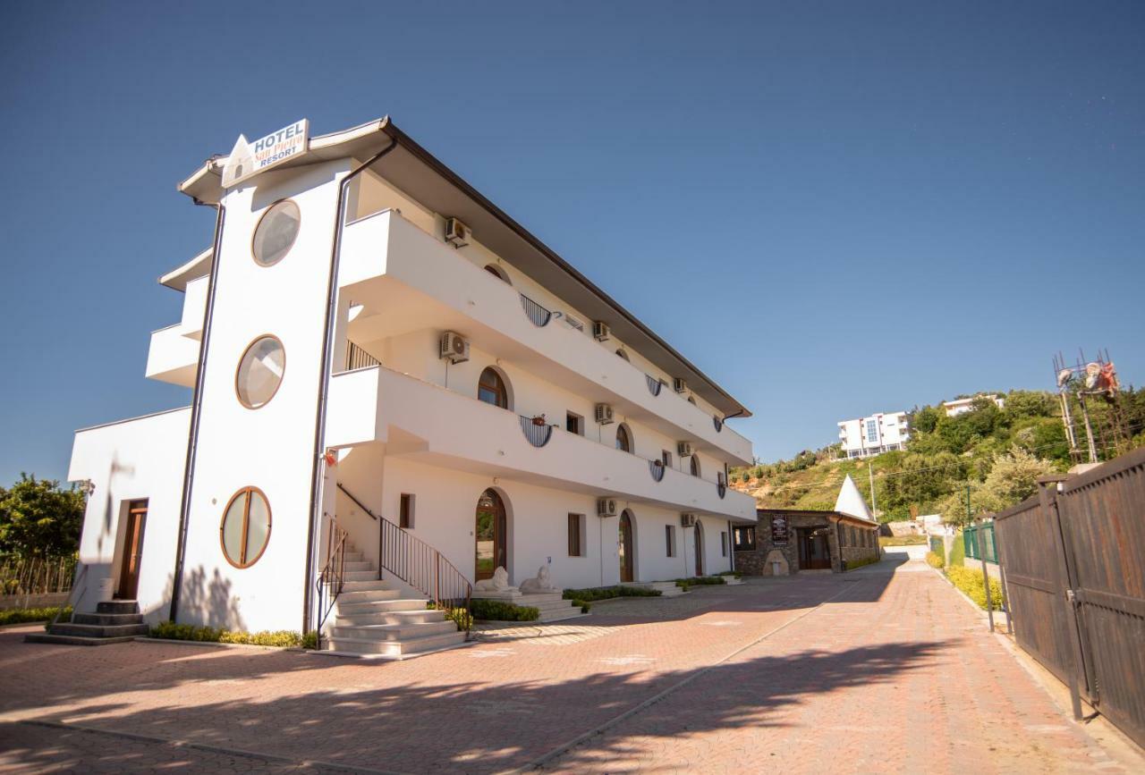 Hotel San Pietro Martin Fushe-Drac Zewnętrze zdjęcie