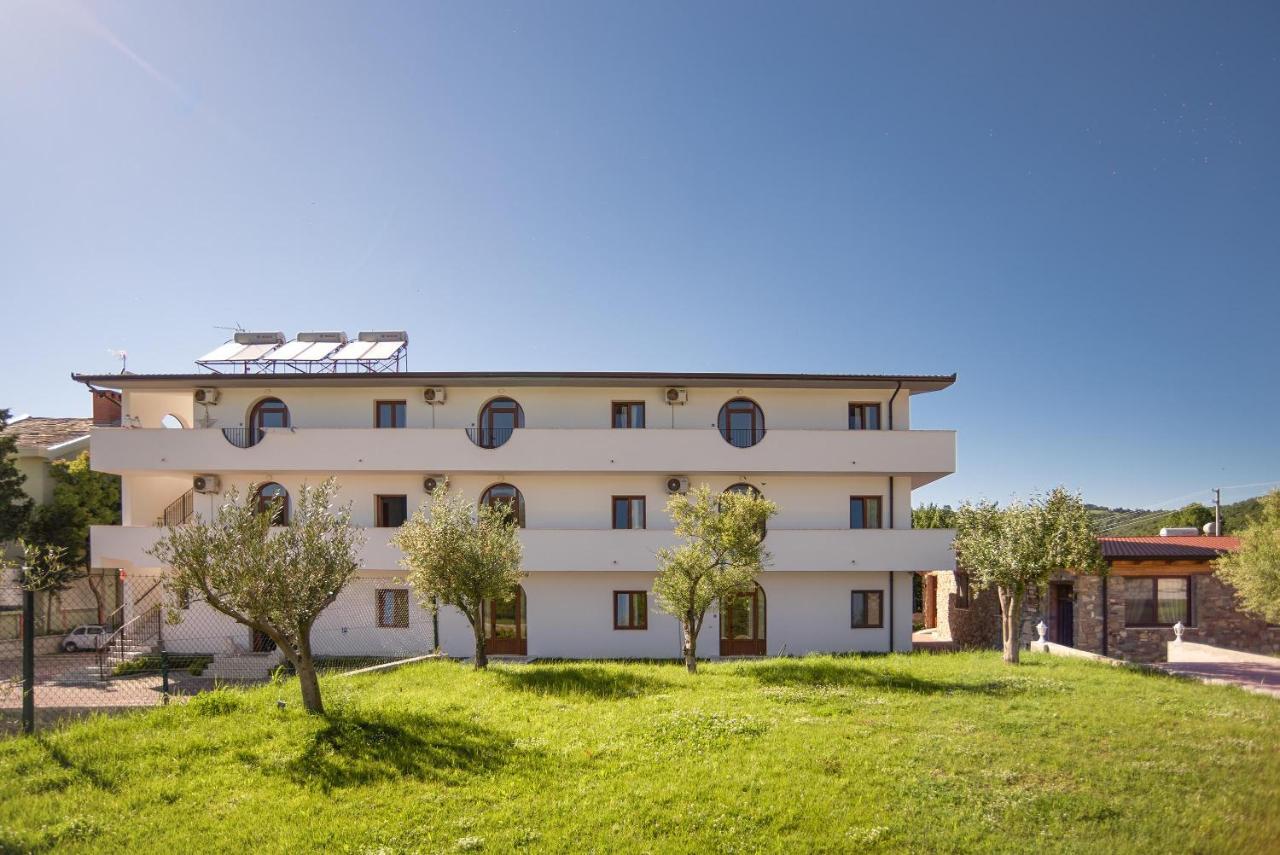 Hotel San Pietro Martin Fushe-Drac Zewnętrze zdjęcie