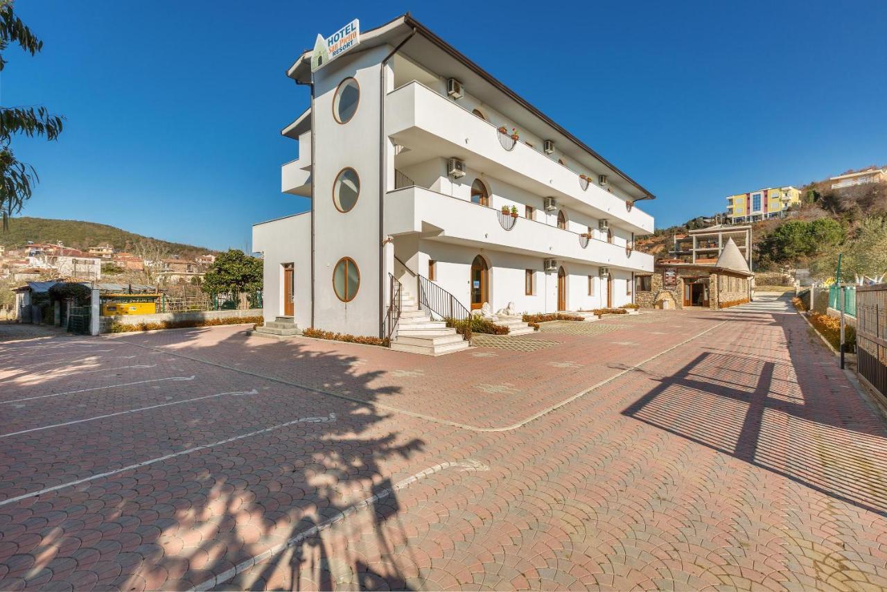 Hotel San Pietro Martin Fushe-Drac Zewnętrze zdjęcie